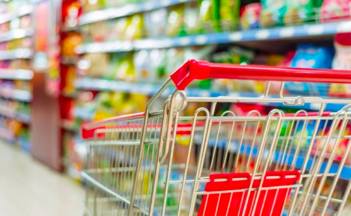 Ανατιμήσεις στα αγαθά πρώτης ανάγκης.